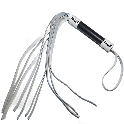 Плеть кожаная чёрно-белая